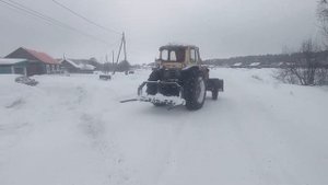 юмз 6 чистит снег передним отвалом!
