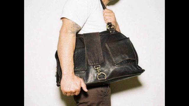 МУЖСКИЕ СУМКИ ЧЕРЕЗ ПЛЕЧО. смотреть онлайн