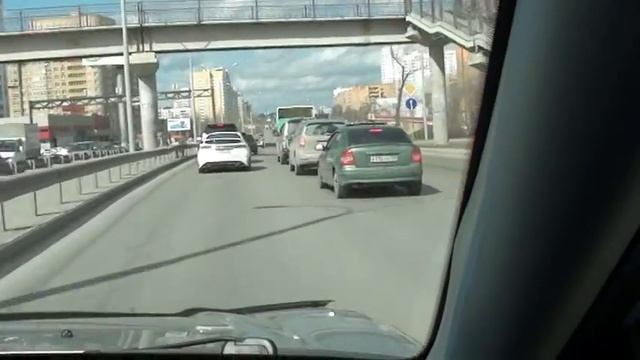 Путевые заметки ЧАСТЬ 2 ЕКАТЕРИНБУРГ. Дороги здесь тоже частями отсутствуют))) смотреть онлайн