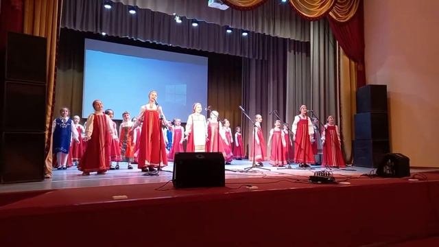 Дочка в составе ансамбля 