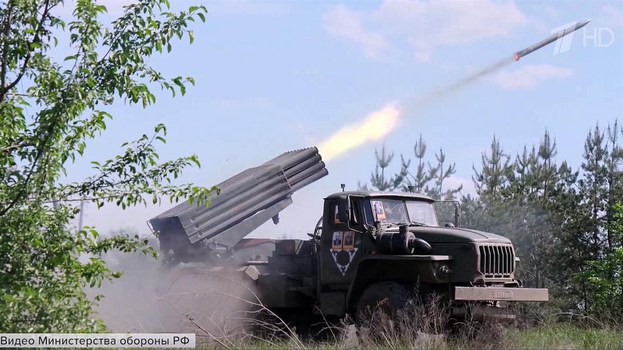 На всех направлениях СВО российские бойцы наносят удары по противнику