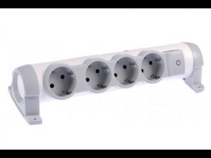 Удлинитель 4 розетки с заземлением без кабеля Комфорт (694629)