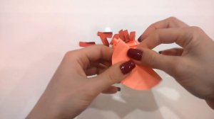 DIY. Шары-соты из цветной бумаги своими руками. Елочные игрушки