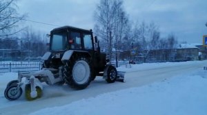 Мой любимый трактор чистит дороги 18 часть очистки.