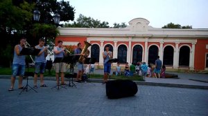 Одесса, июль 2016, уличные музыканты, Street musicians, Группа Трубачей 22