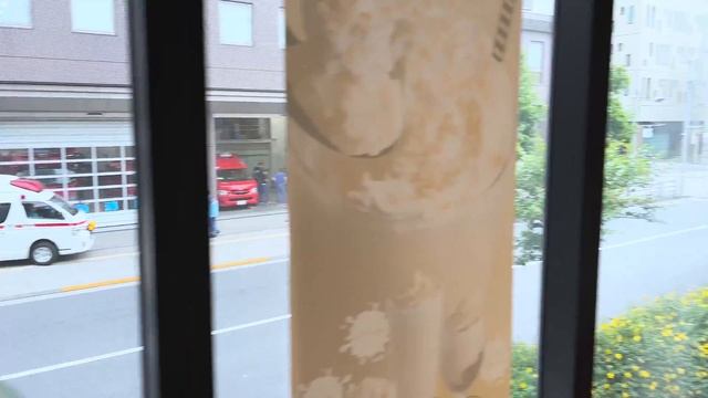 ❓Will I ever sleep ? Stay at hotel built under the tracks?? смотреть онлайн