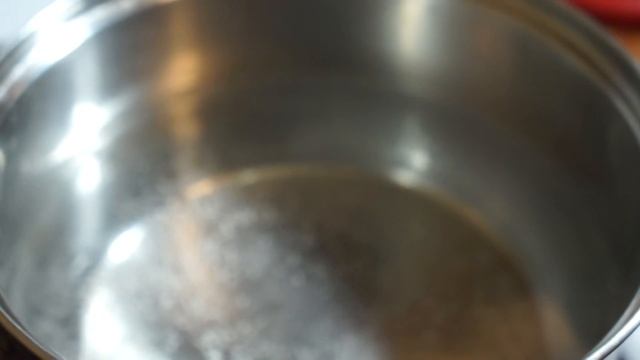 Пышный омлет с молоком смотреть онлайн