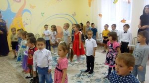Осенняя песня "Что случилось?" в старшей группе