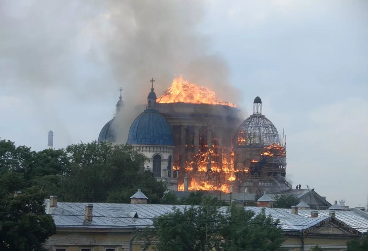 Троицкий собор в Санкт Петербурге