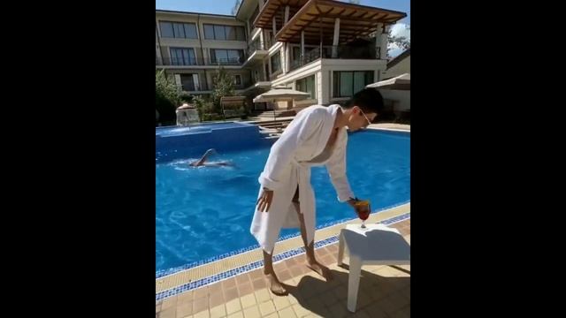 BIZ HAM TRENDAMIZ? O'ZIMIZNI YONALISHDA ? BARCHAGA YAXSHI KAYFIYAT TILAGAN HOLDA TREND DILI.ME смотреть онлайн