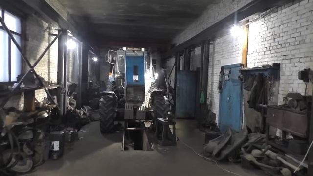 И вдруг ПОСТУЧАЛСЯ двигатель! Ремонт погрузчика SDLG! Рабочие будни в колхозе! смотреть онлайн