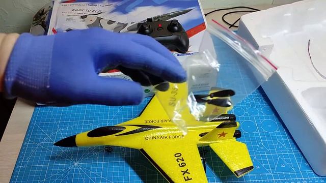 Радиоуправляемый пенопластовый самолет смотреть онлайн