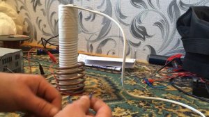 Съем электричества с качера бифилярной катушкой!