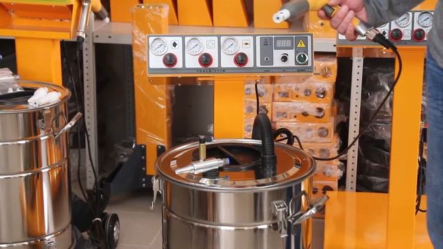 Оборудование для нанесения порошковых красок Tesla 111 смотреть онлайн