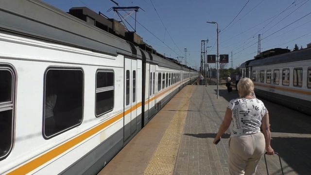 Электропоезд ЭД4М-0463 ЦППК станция Кубинка-1 смотреть онлайн