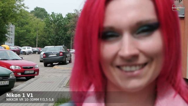 Nikon 1 V1 vs Sony NEX-5R video AF test смотреть онлайн