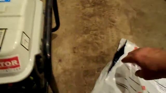 Меняем стартер на бензогенераторе TAGRED смотреть онлайн