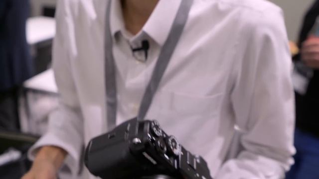 Fujifilm GFX 50R Medium Format Camera: First Lok смотреть онлайн