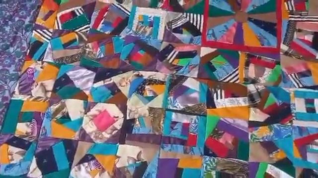 Ура ! Дошила лоскутное одеяло 🙂 смотреть онлайн