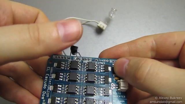 Симисторный shield для управления сетевой нагрузкуой от ICStation смотреть онлайн