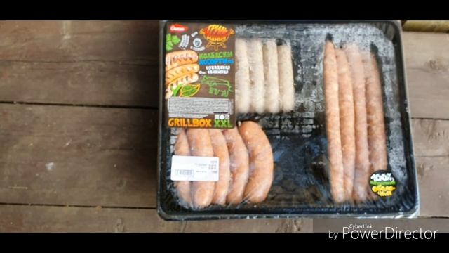 Колбаски на гриле готовим вместе Grilled sausages are cooked together смотреть онлайн