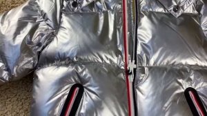 Детская зимняя блестящая куртка на пуху