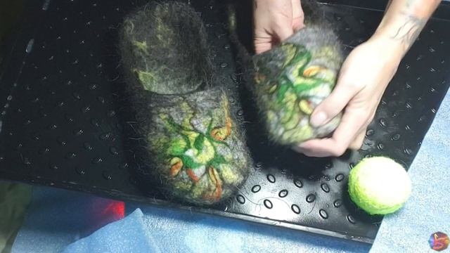 Тапки из собачьей шерсти. Часть lll.