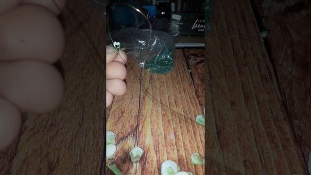 мастер класс по дракону кругляшу из бисера / голова/???. 1 часть.