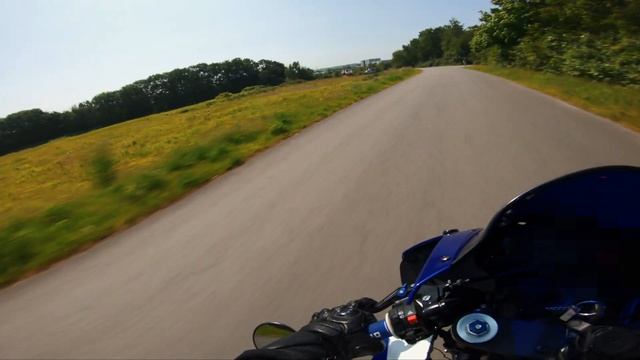 The Brutal Sound of Honda CBR 600RR смотреть онлайн