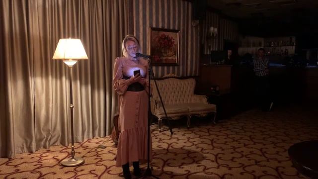 Мария Богатова - Лунный Стихийный Микрофон в Art Hall 06.11.
