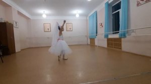 Вариация из балета "Лебединое озеро" "Русский танец"