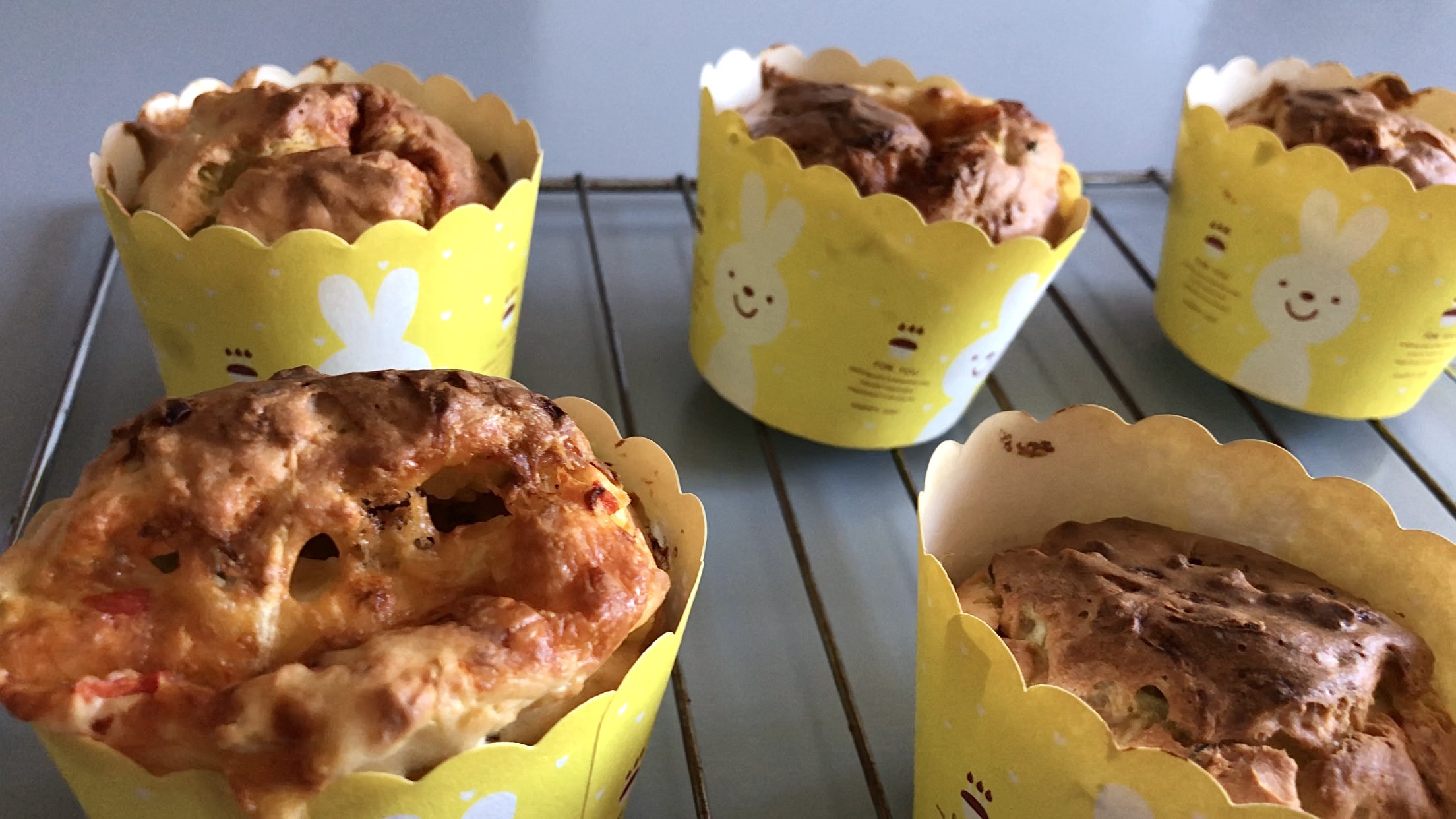 ВСЕ БЫЛИ ШОКИРОВАНЫ когда узнали из чего приготовлены эти маффины смотреть онлайн