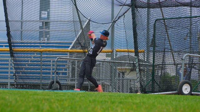 #1 High School Prospect Max Clark MASHES BP Ahead of Game Day