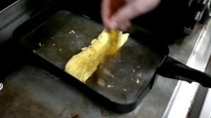 Как готовят яичницу в Макдональдс