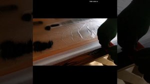 Окраска окон под дерево