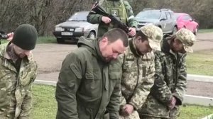 Пленные ВСУ на чЕстилище...