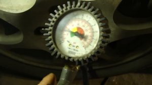 Как правильно подкачать колёса на легковом автомобиле!To pump up the wheels on the car