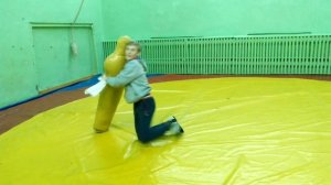 Национальная Татарская борьба на поясах#:Прогиб