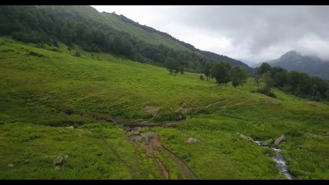 Тур на 3 дня в Абхазию - оз. Рица - оз. Малая Рица - Ауадхара - Мзы - Семь озер.