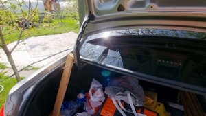 как перевезти габаритный груз в легковой машине. самый простой способ. приспособление.