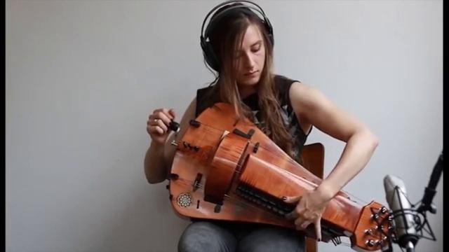Колесная лира...
