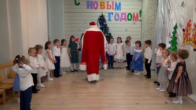 Расскажи дедушка где ты был расскажи мороз ты куда ходил Детские песни Children sing 兒童歌曲 子供のための歌 смотреть онлайн