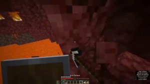 Dream jumps on the lava with the help of boats. Дрим прыгает по лаве с помощью лодок.