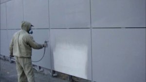 Покраска фасада безвоздушным распылителем Graco.