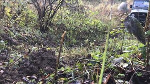 Работа военных мостов УАЗ 3151 в гору после дождя