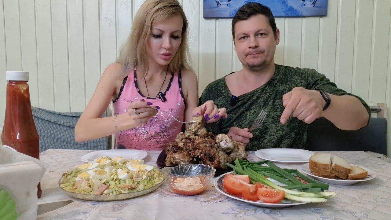 МУКБАНГ ШАШЛЫКИ  Планируем ли мы ПОЕЗДКУ НА МОРЕ