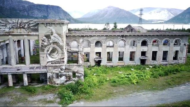 Заброшенный ж.д. вокзал в Кировске. Мурманская область. Полеты на Fimi X8 SE 2020 смотреть онлайн