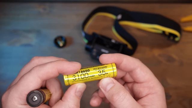 ОБЗОР НОВОГО NITECORE HC65 UHE и дополнительного блока батареи