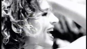 2 Brothers on the 4th floor - Never Alone