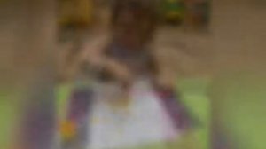 Рисование в первой младшей группе « Колобок катится по лесной дорожке»